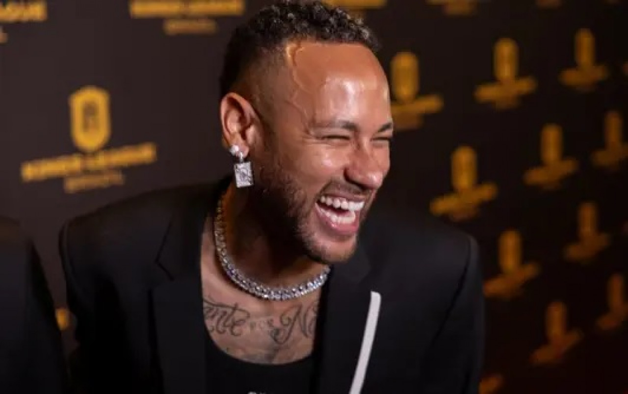 Neymar está fora do time do Santos desde o Paulistão - Divulgação