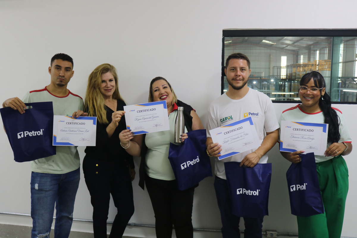 Equipe Petrol da Carol Lubrificantes