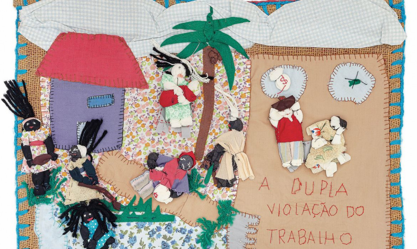 Mulheres mostram trabalhos que denunciam violações de direitos humanos