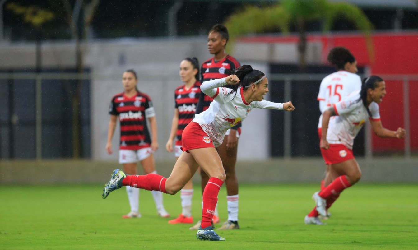 Bragantino bate Flamengo e quebra sequência de três jogos sem vitória