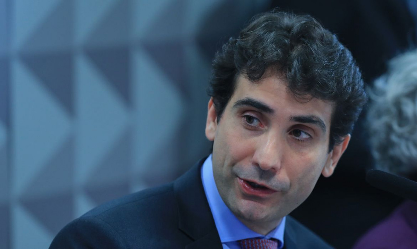BC está "tateando" ajuste da Selic diante de guerra de tarifas