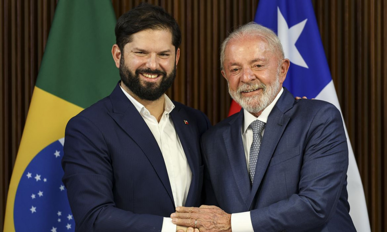 Lula recebe Boric e defende integração sul-americana