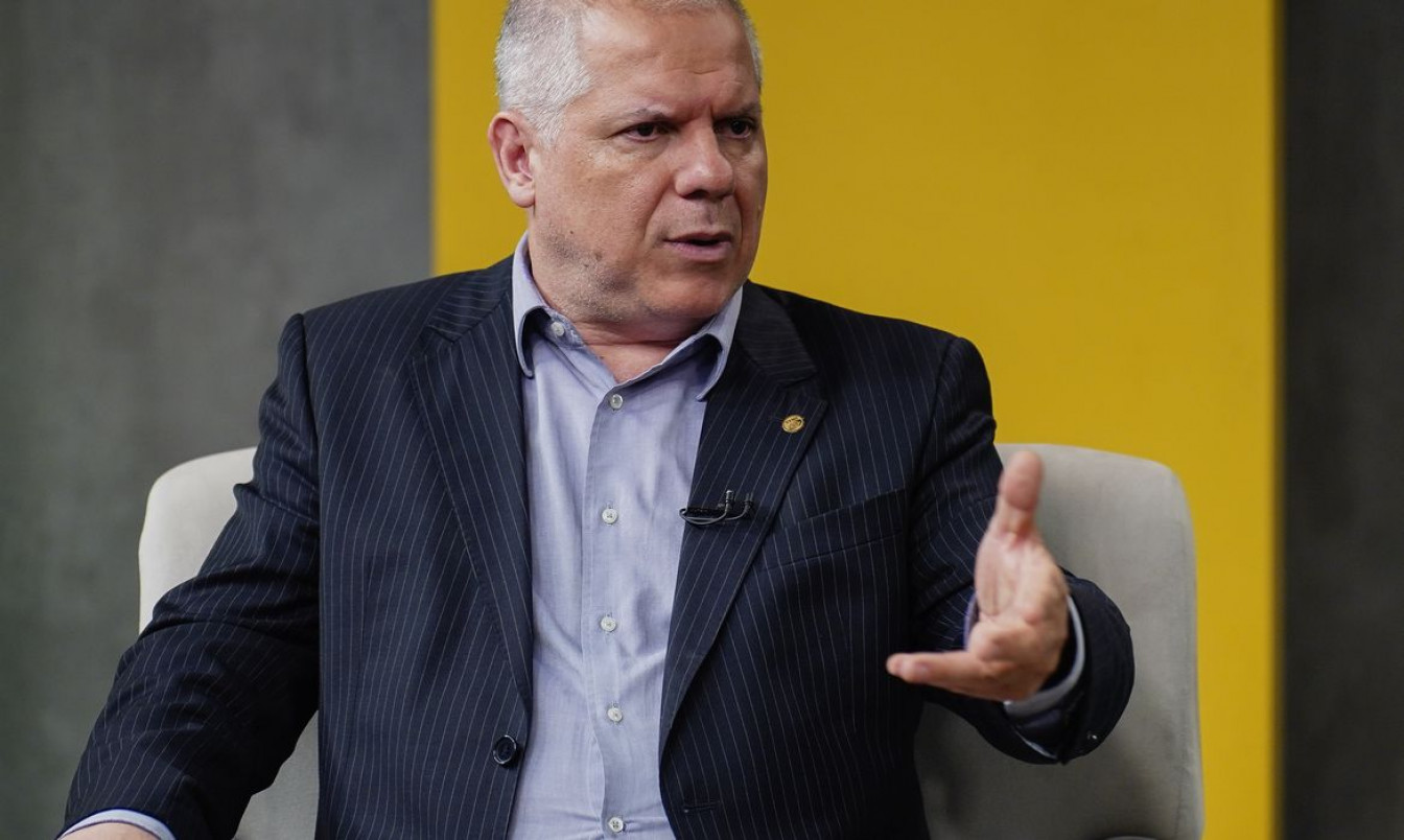 Presidente do INSS é exonerado após suspeita de fraudes