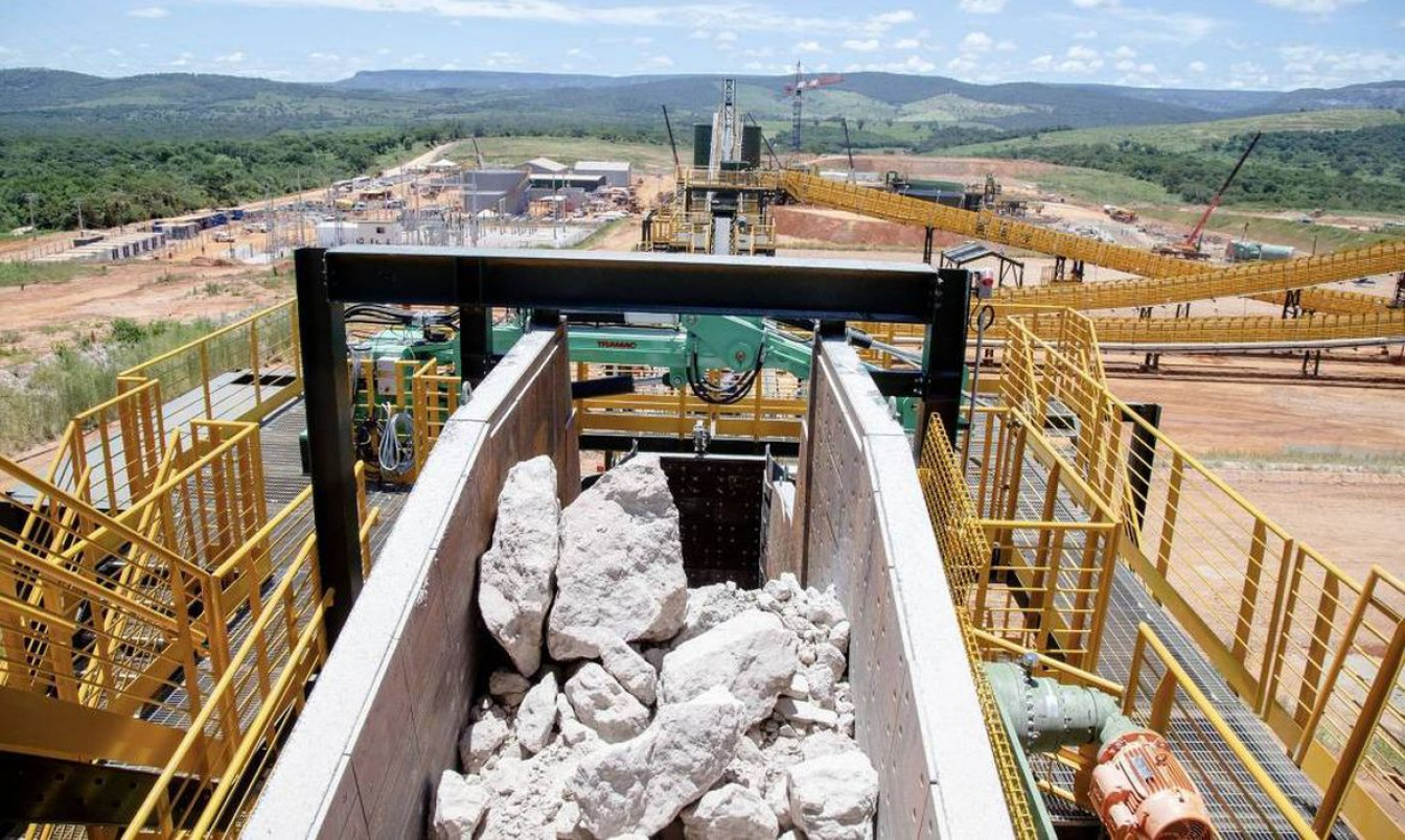 Busca por minerais da transição energética acelera crise climática