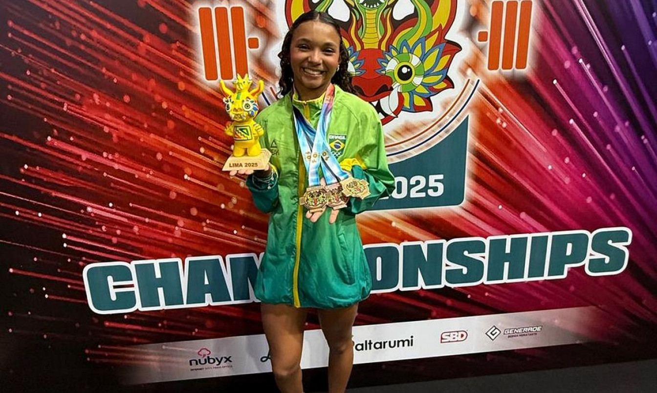 Carioca de 14 anos conquista Mundial sub-17 de levantamento de peso
