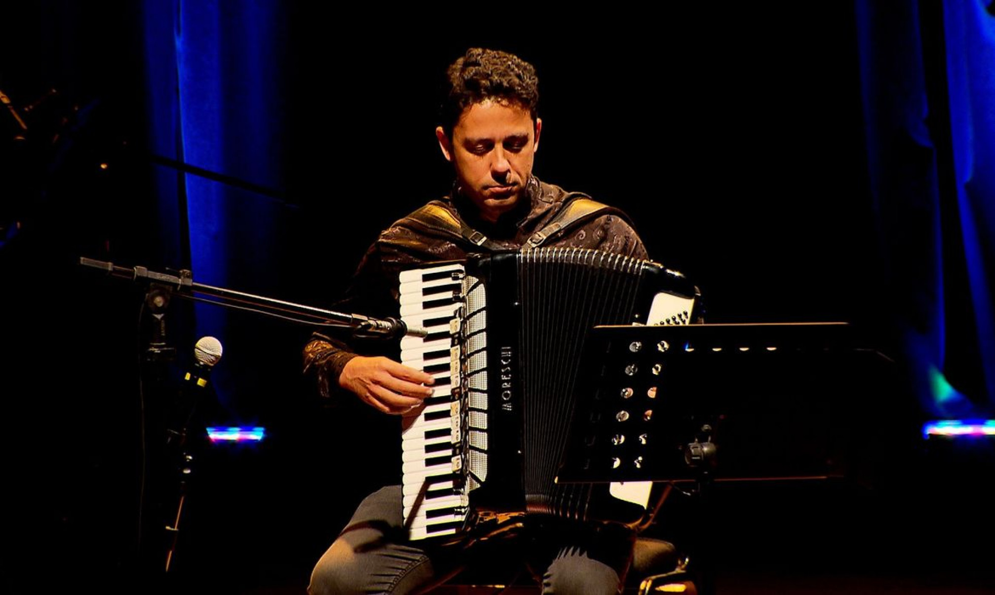 André Ribas apresenta seu primeiro álbum na TV Brasil