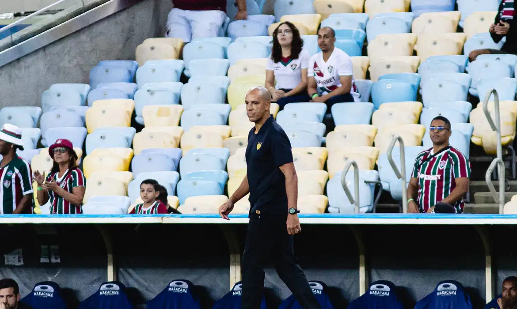 Sport demite técnico português após perder para o Fluminense