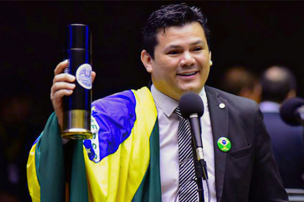 Deputado Gilvan da Federal tem mandato suspenso por três meses