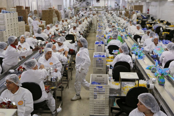 Indústria cresce 1,2% em março, após 5 meses de queda ou estabilidade
