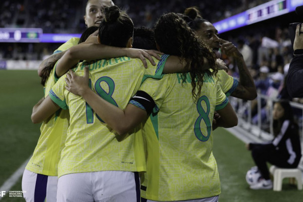 Seleção feminina será convocada na terça para amistosos contra o Japão