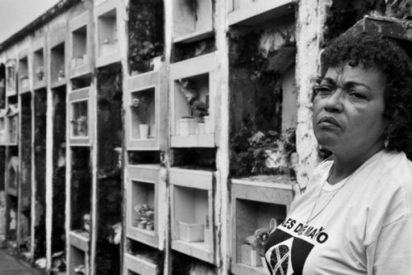 Famílias criam tribunal popular para julgar Crimes de Maio