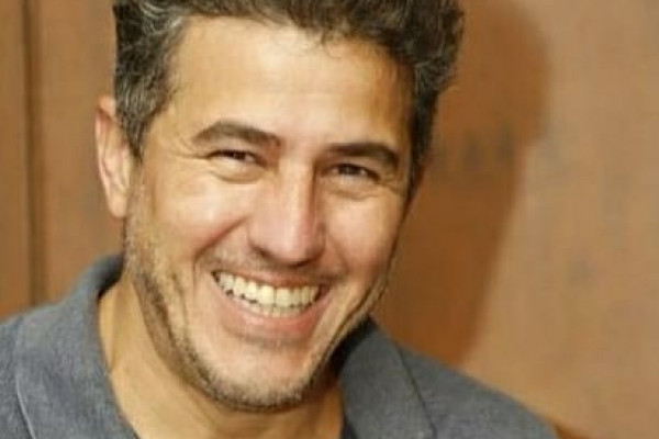 Luiz Rufino é Cientista político e professor