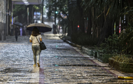 Dias das mães pode ser chuvoso em maior parte do país, prevê Inmet