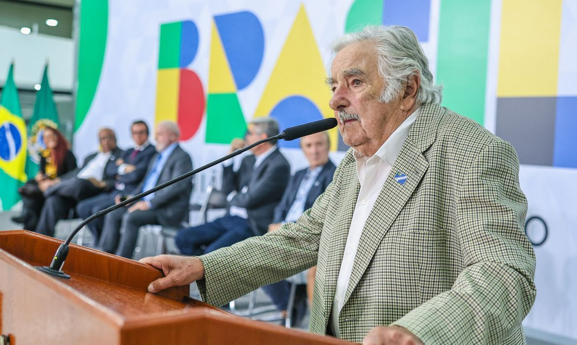 Líderes destacam papel de Mujica na integração latino-americana