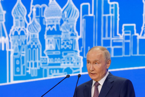 Lula diz que pedirá a Putin que participe de negociação com Zelensky
