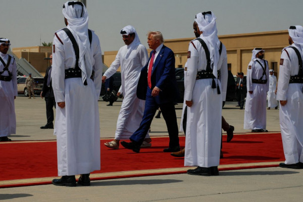 Trump reafirma desejo de tomar Gaza; Hamas diz que não está à venda