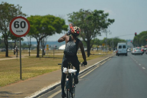 Produção de bicicletas em abril é 21,6% superior à de março