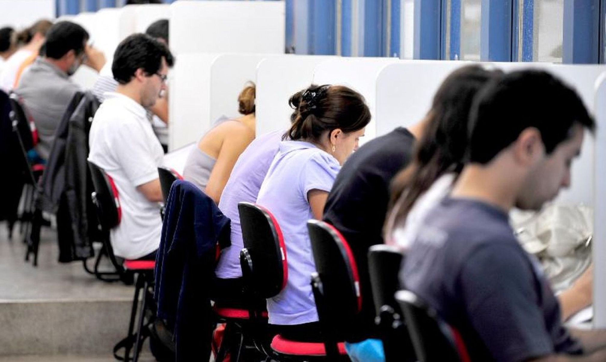 MEC prorroga até sexta inscrições de cursinhos populares 