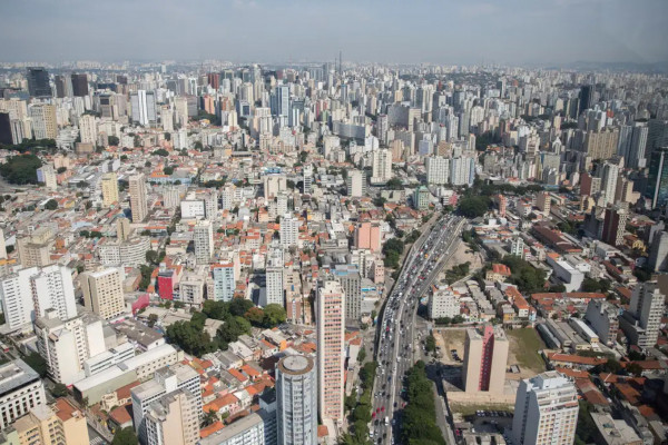 Lançamento de novos imóveis supera vendas de março em São Paulo