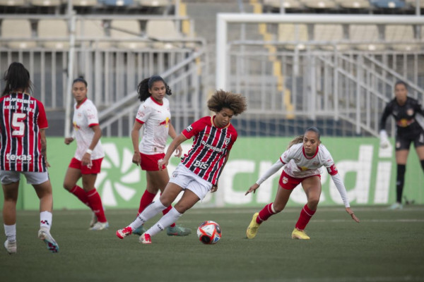 Federação Paulista apura relatos de machismo no estadual feminino