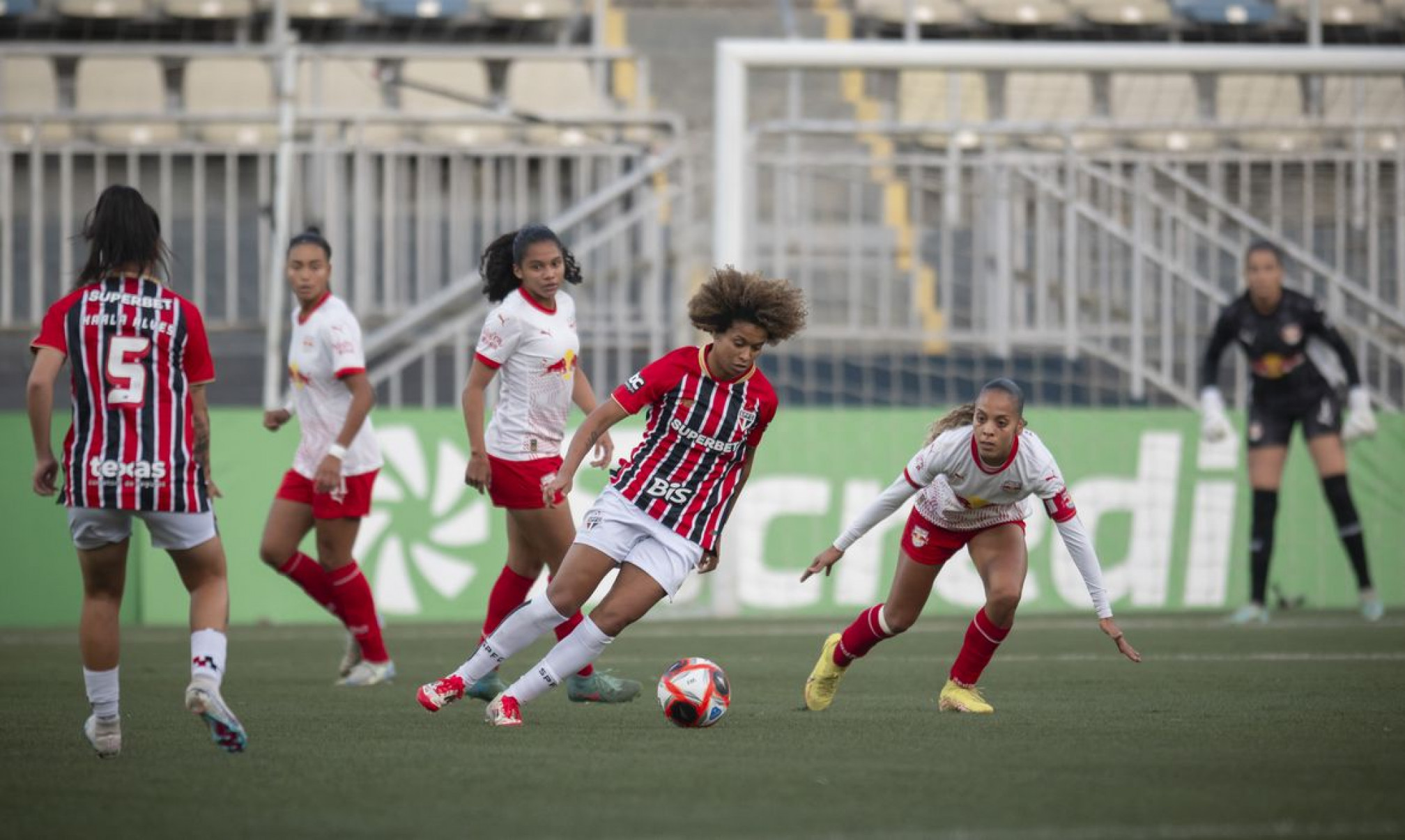Federação Paulista apura relatos de machismo no estadual feminino