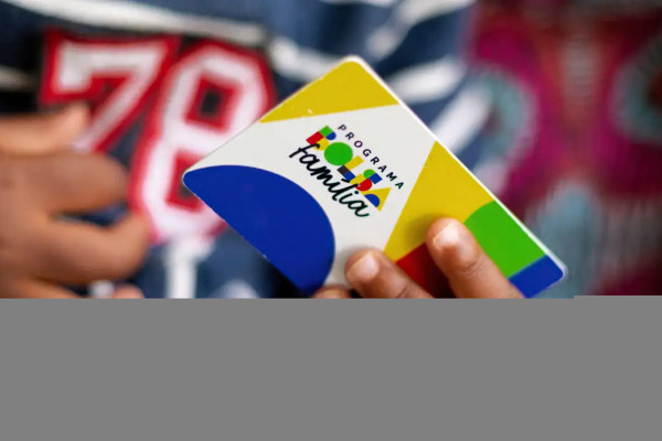 Caixa paga hoje Bolsa Família a beneficiários com NIS de final 3
