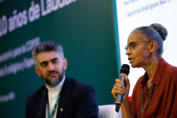 COP 30 deve ser encontro de implementação, diz Marina Silva