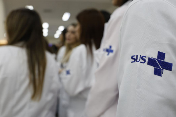 Mais Médicos bate recorde de inscritos com mais de 45,7 mil candidatos