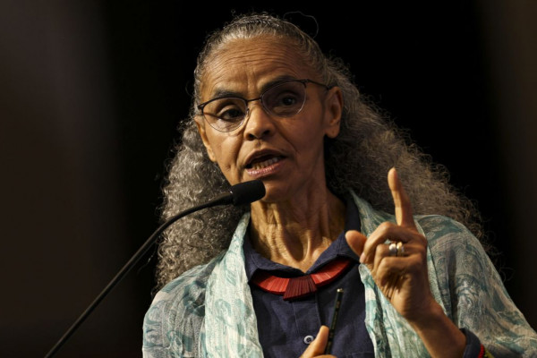 Marina Silva diz que PL aprovado no Senado desestrutura licenciamento