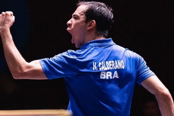 Calderano vence de novo e vai às quartas do Mundial de Tênis de Mesa