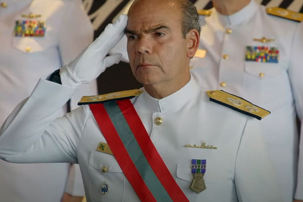 Chefe da Marinha pede dispensa como testemunha de ação do golpe 