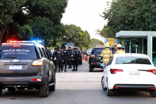 Justiça mantém preso acusado de tentar explodir bomba em ministério
