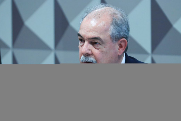 BNDES amplia em R$ 300 bilhões investimentos na Nova Indústria Brasil