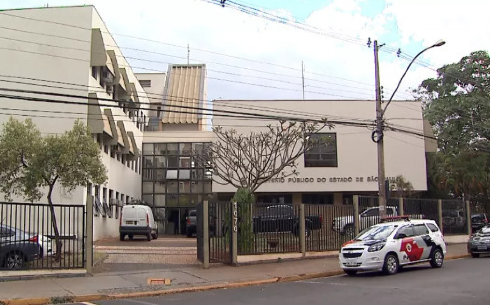 Fachada do Ministério Público, Rua Otto Benz