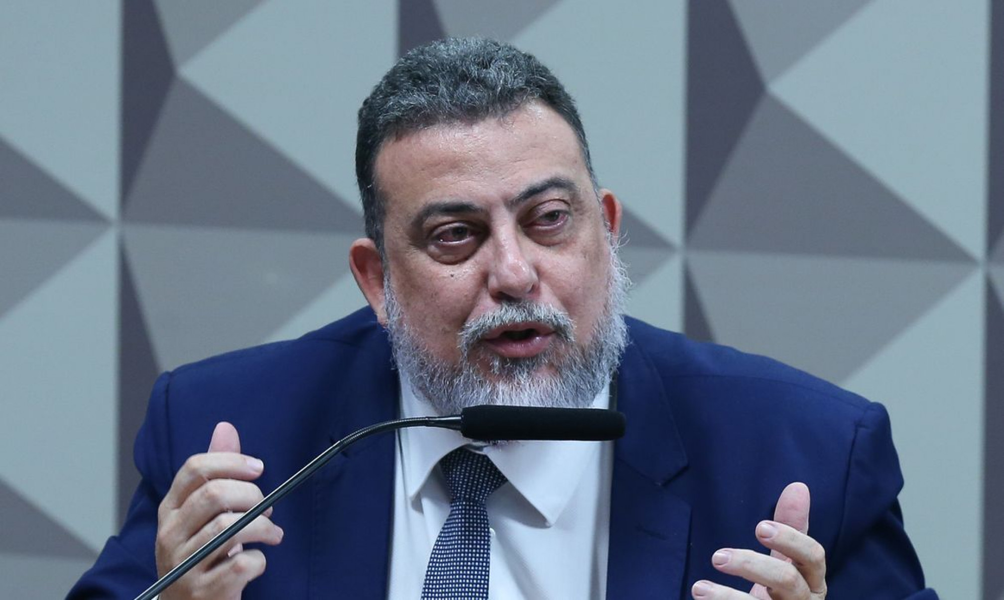 Abin só teve certeza de atos na Esplanada no dia 8, diz ex-diretor