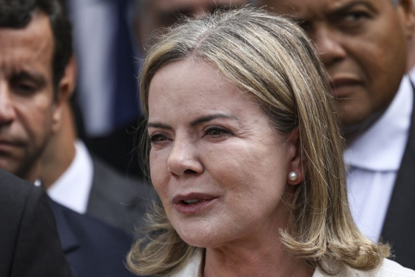 Ministras e Janja defendem Marina Silva após ataques de senadores