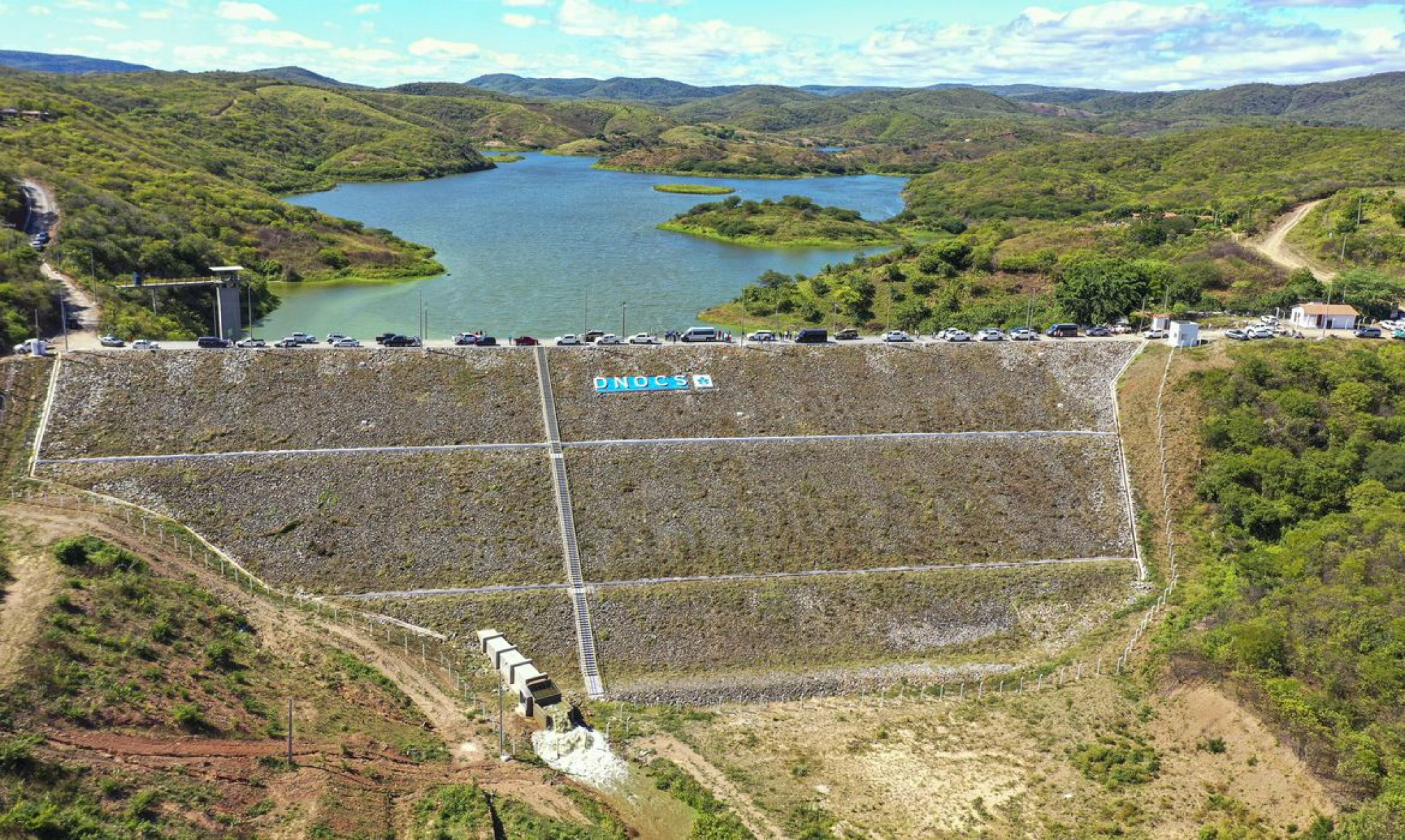 Distrito no CE espera água do São Francisco para fim da seca e plantar