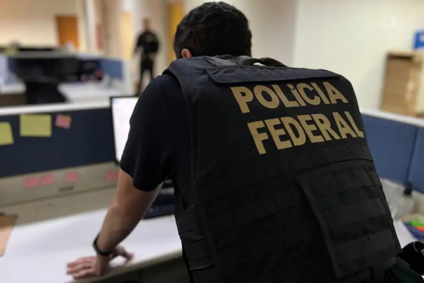 PF cumpre mandados contra juiz afastado por venda de decisões em MT