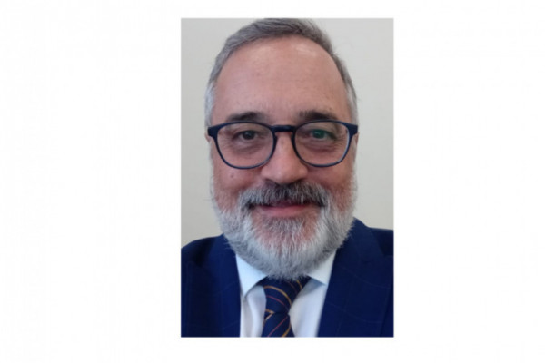 juiz Paulo César Gentile da Vara da Infância e Juventude