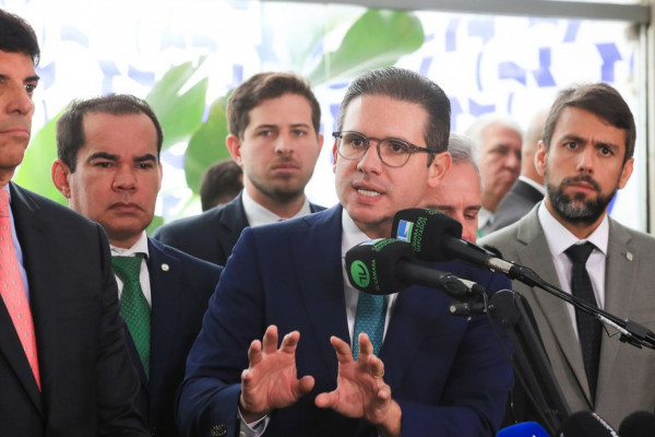 Câmara sugere medidas “antipáticas” para substituir aumento do IOF