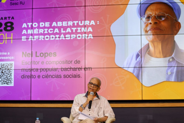 Tarefa de lideranças negras é criar consciência crítica, diz escritor