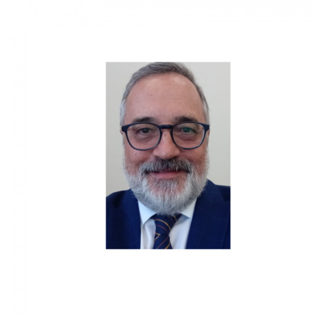 juiz Paulo César Gentile da Vara da Infância e Juventude