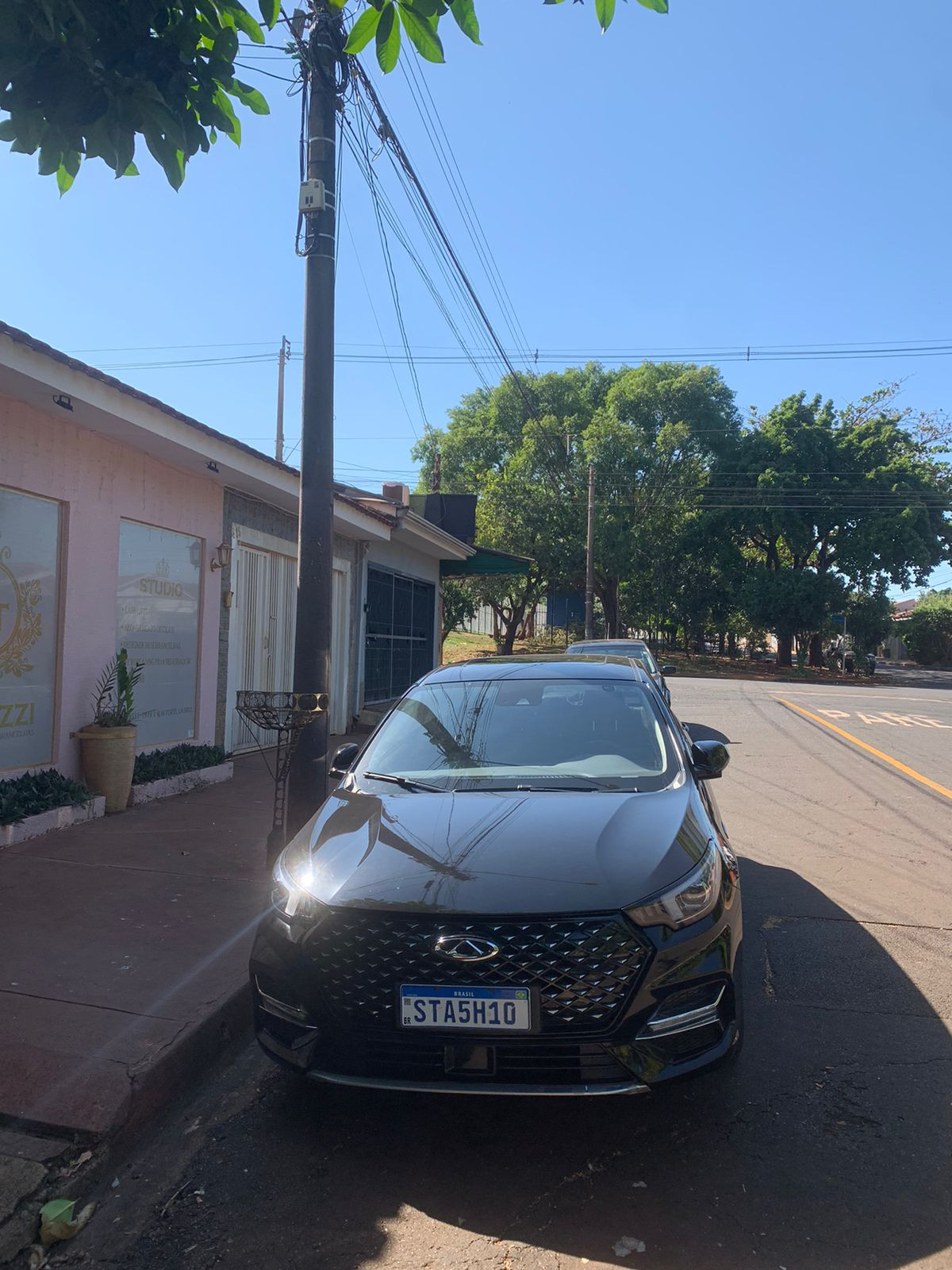Franco Ferro é investigado por usar carro oficial para ir ao seu salão, em Bonfim Paulista