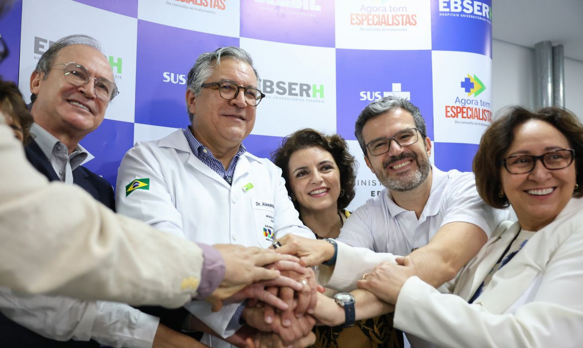 Padilha participa de 1º mutirão de cirurgias para reduzir fila do SUS 