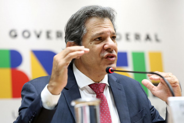 Haddad diz que alternativa ao aumento do IOF pode ser antecipada