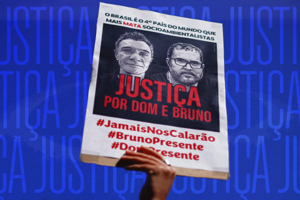 União dos Povos Indígenas do Javari homenageia Bruno e Dom Phillips