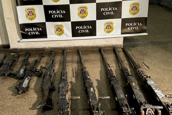Justiça Militar condena nove pessoas por furto de arsenal do Exército