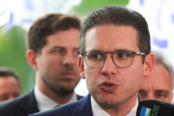 Motta: não há compromisso de aprovar alternativa à elevação do IOF