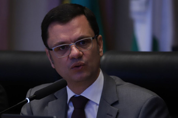 Torres admite desconhecimento técnico sobre sistema eleitoral