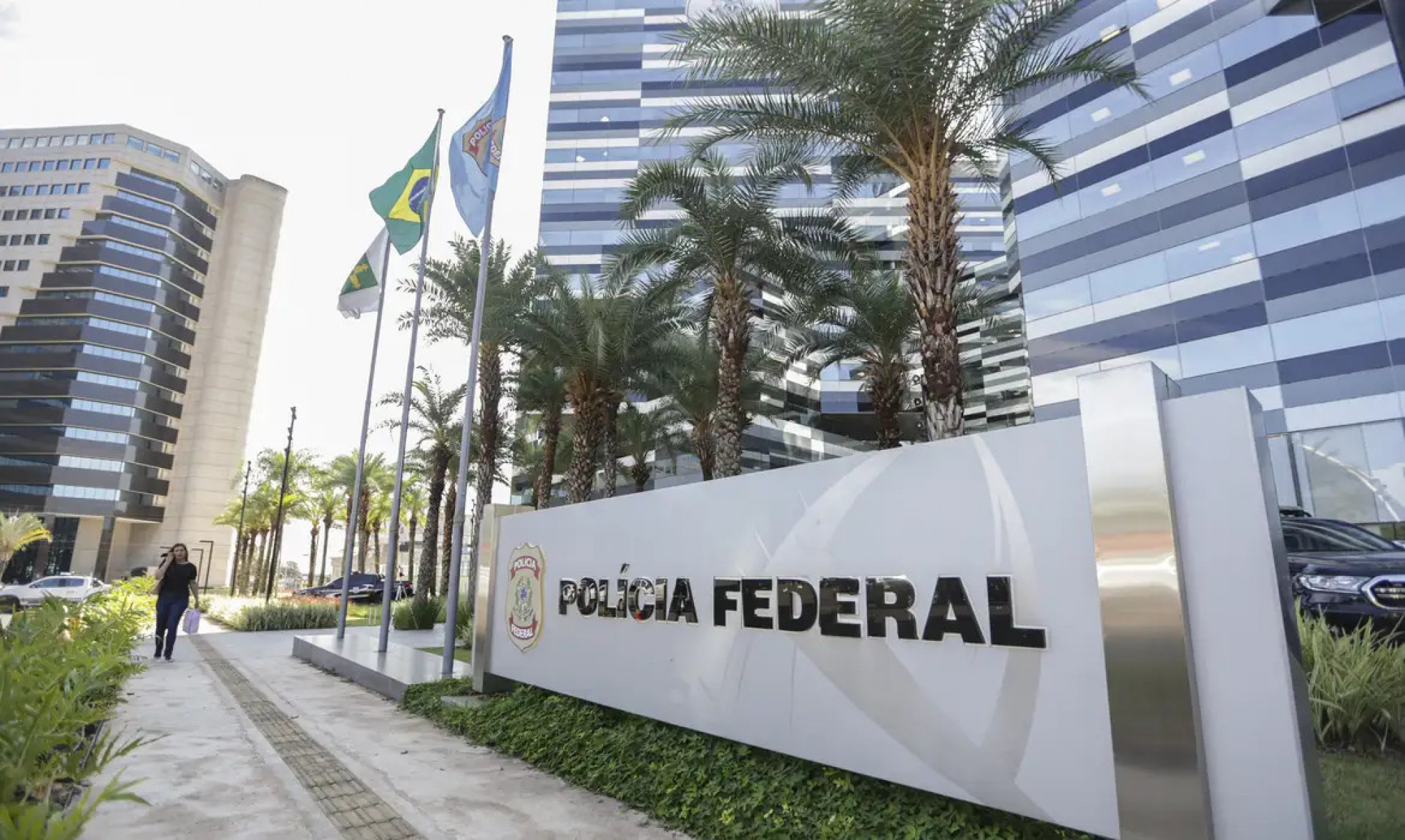 PF faz operação contra quadrilha que lesava clientes da Caixa 